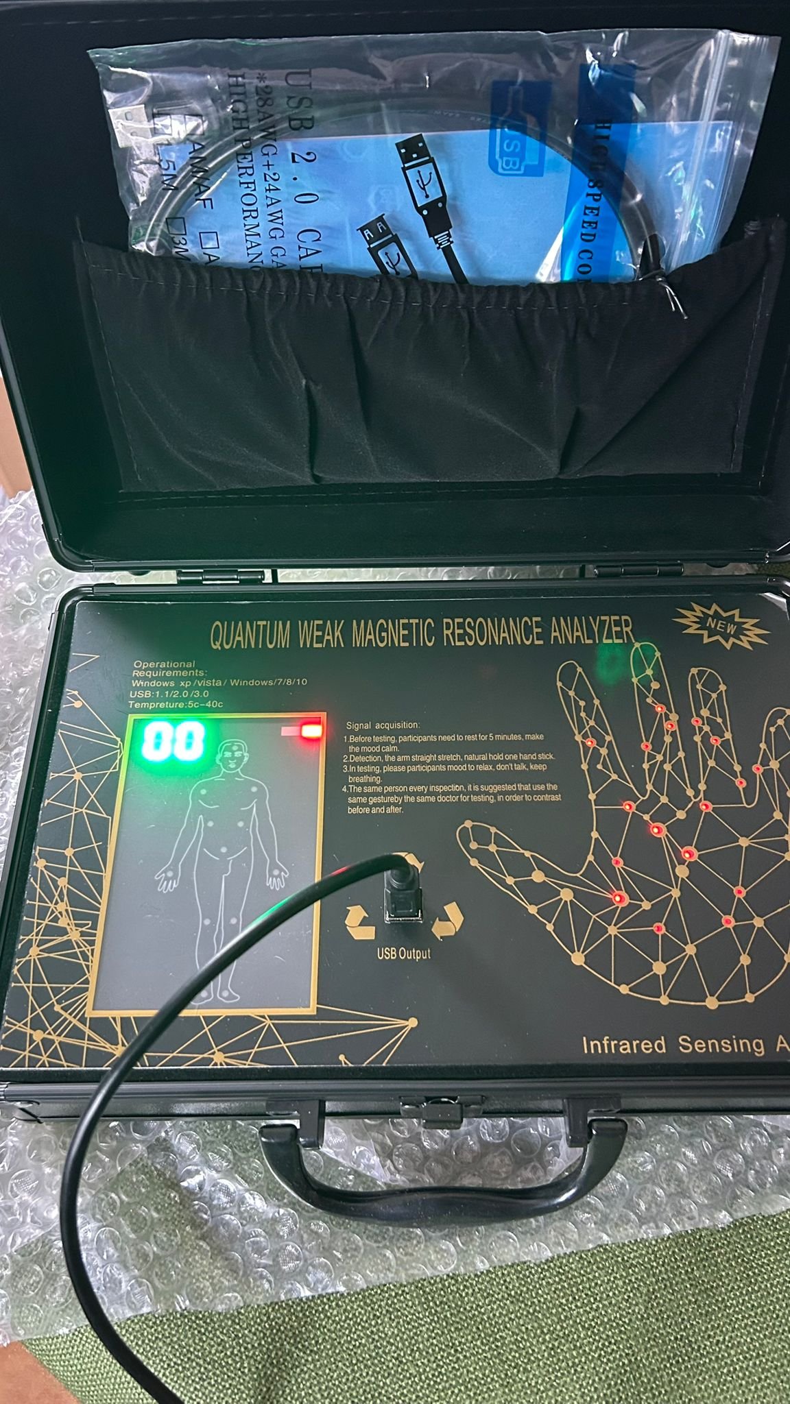 Sensor manual del analizador cuántico resonancia magnética correctamente conectado